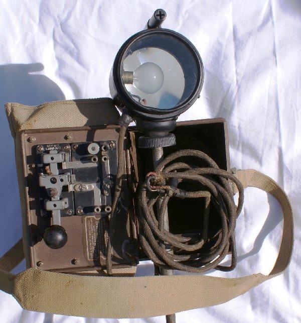 British Daylight Short Range Signalling Lamp
