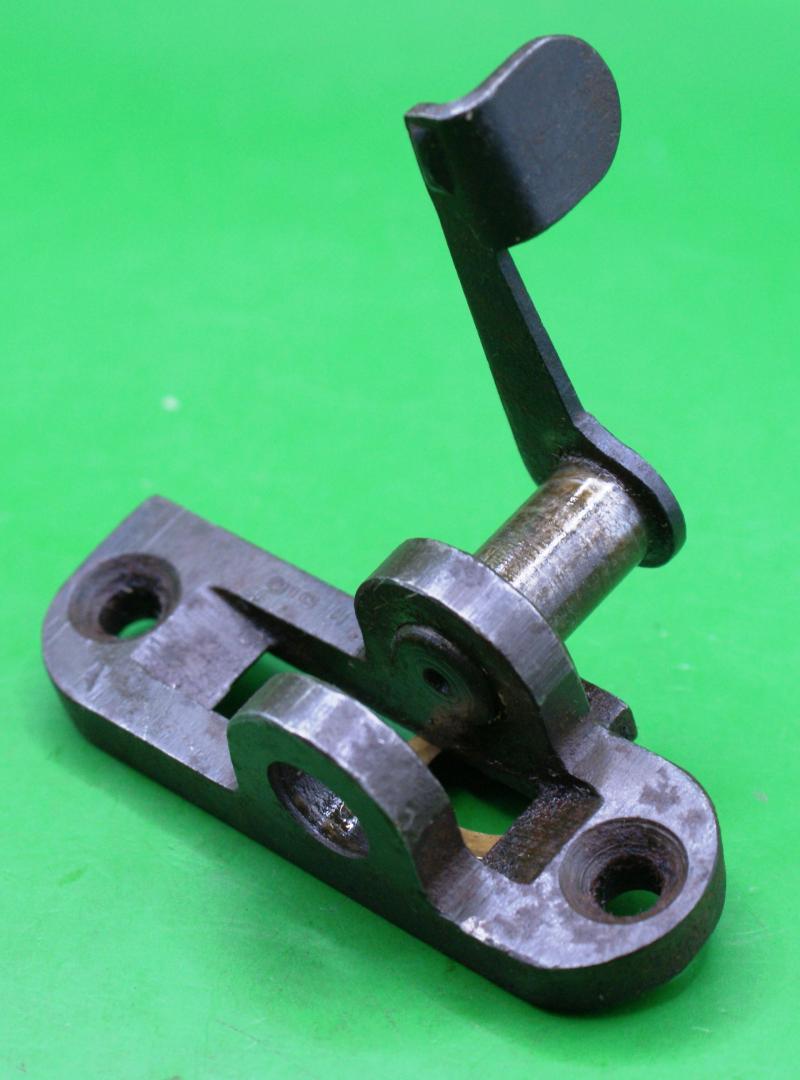Bren Mk2 Mounting Bracket and Lever.